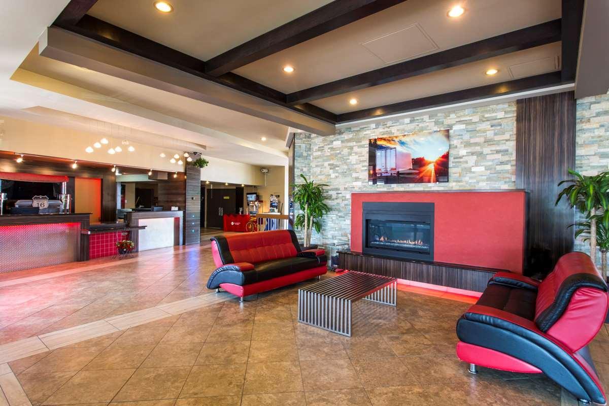 Ramada By Wyndham Edmonton Yellowhead Nw 外观 照片